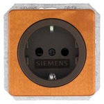 Купить 5UB1674 DELTA NATUR ВИШНЯ РОЗЕТКА SCHUKO 16A AC 250В  C ЗАЩИТНЫМ КОНТАКТОМ C ЗАЩИТНЫМИ ШТОРКАМИ C БЕЗРЕЗЬБОВЫМИ КОНТАКТНЫМИ ЗАЖИМАМИЭЛ.-МЕХ.ЧАСТЬ